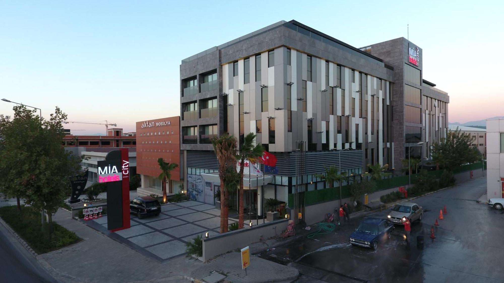 Mia City Hotel Izmir Exterior photo